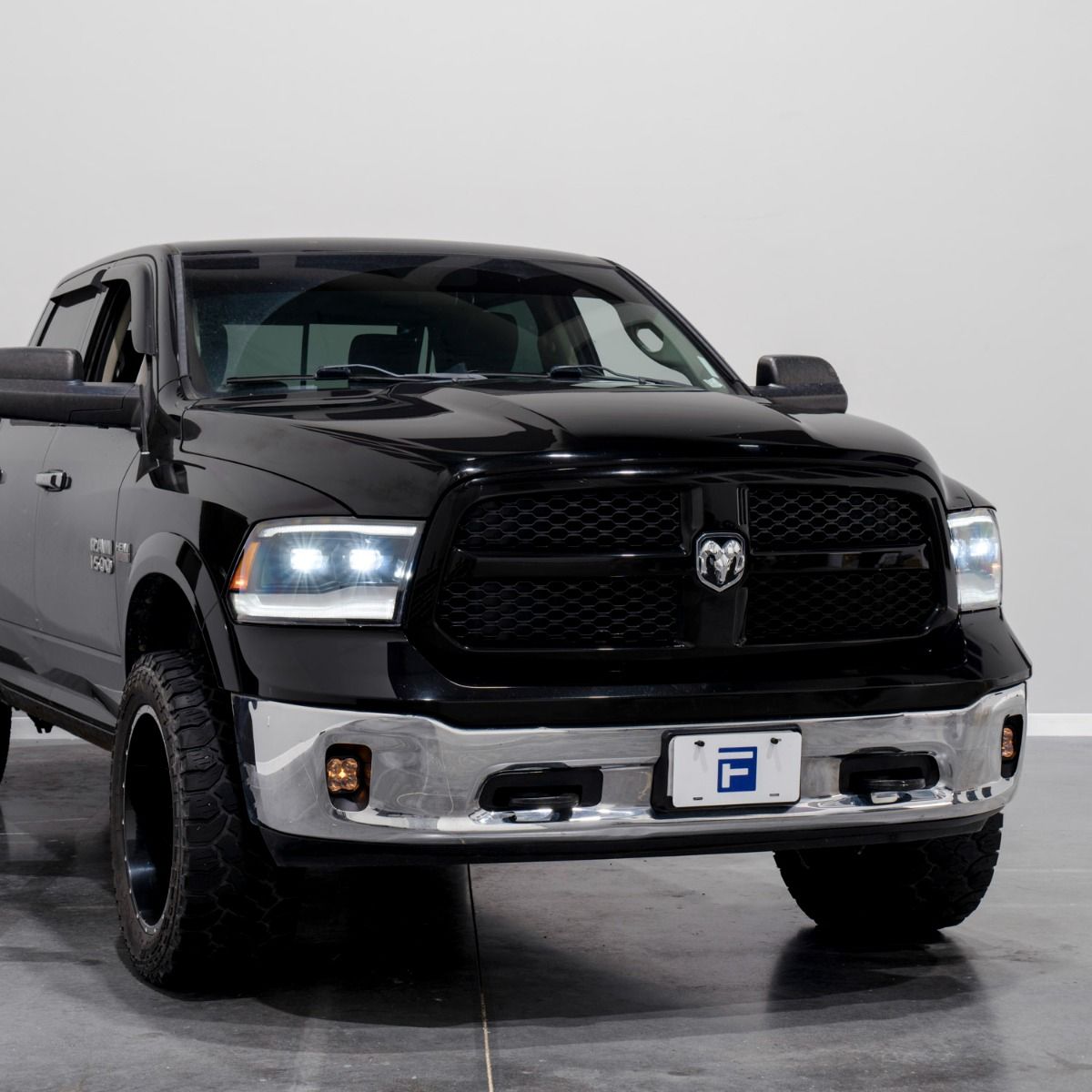 2009-2018 RAM 1500/2500/3500 LED PROJECTOR HEADLIGHTS (PAIR) (FL0016)