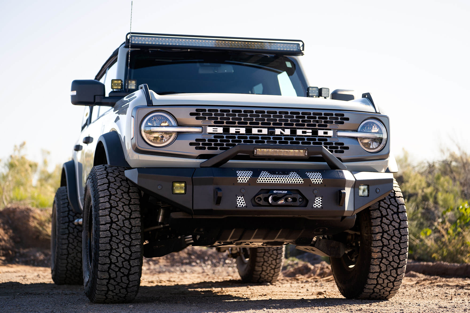 DV8 2021-2023 FORD BRONCO | MTO Series Winch Front Bumper - FBBR-01