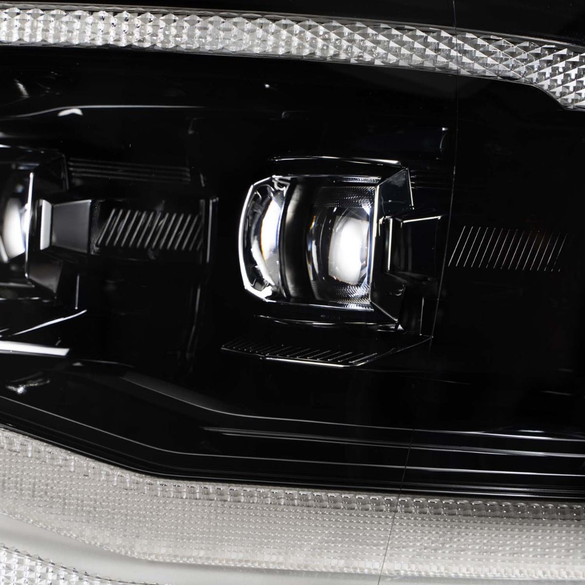 2009-2018 RAM 1500/2500/3500 LED PROJECTOR HEADLIGHTS (PAIR) (FL0016)