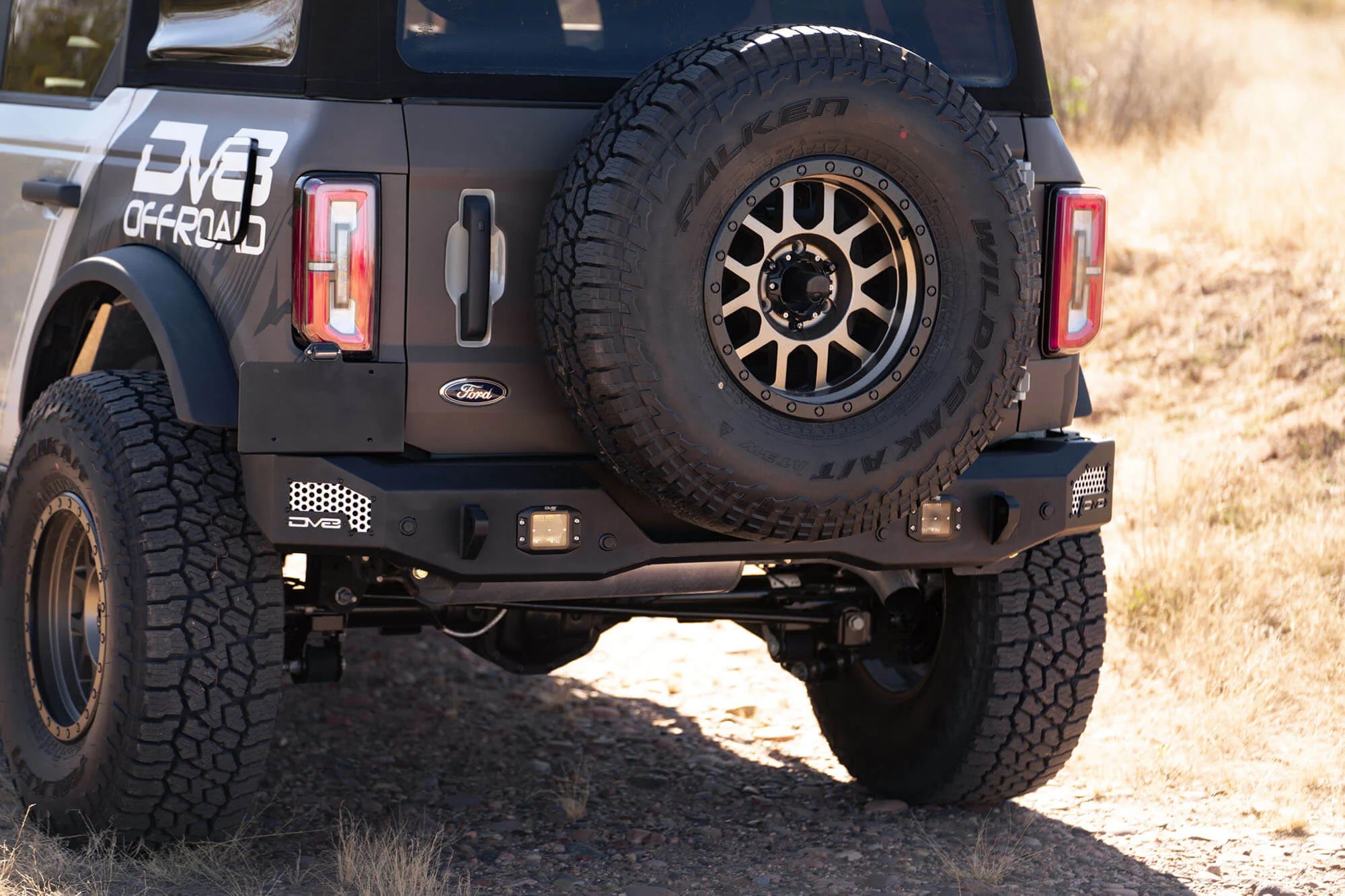 DV8 2021-2024 Ford Bronco | MTO Series Rear Bumper - RBBR-01