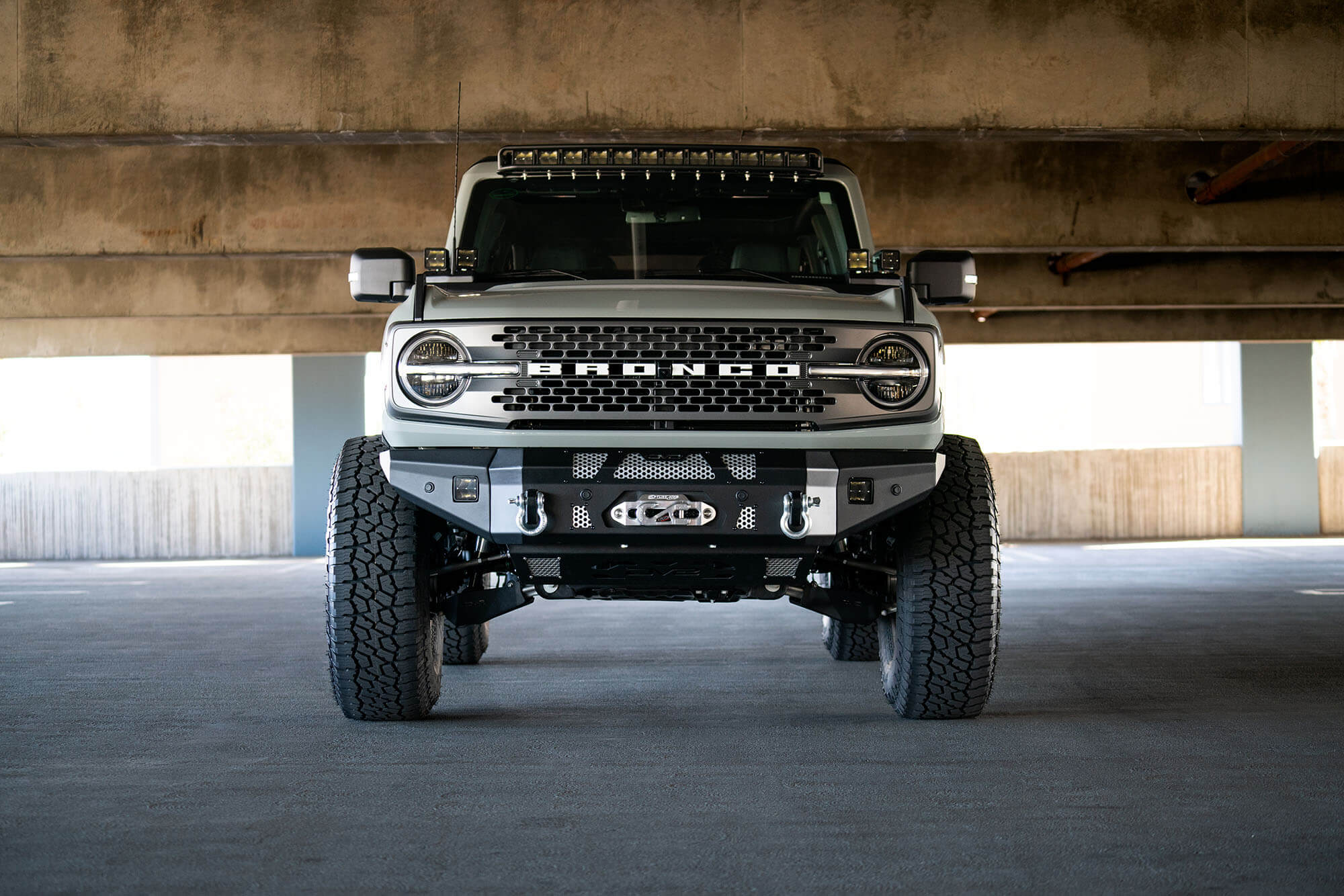 DV8 2021-2023 FORD BRONCO | MTO Series Winch Front Bumper - FBBR-01