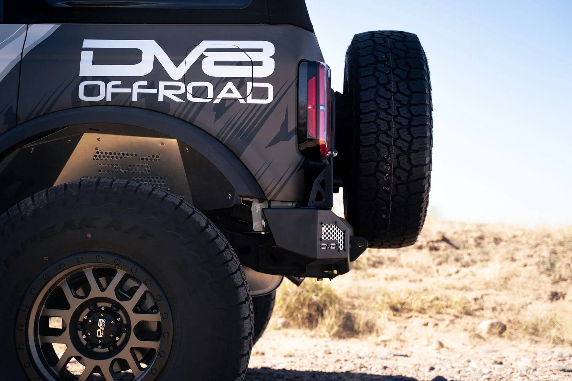 DV8 2021-2024 Ford Bronco | MTO Series Rear Bumper - RBBR-01