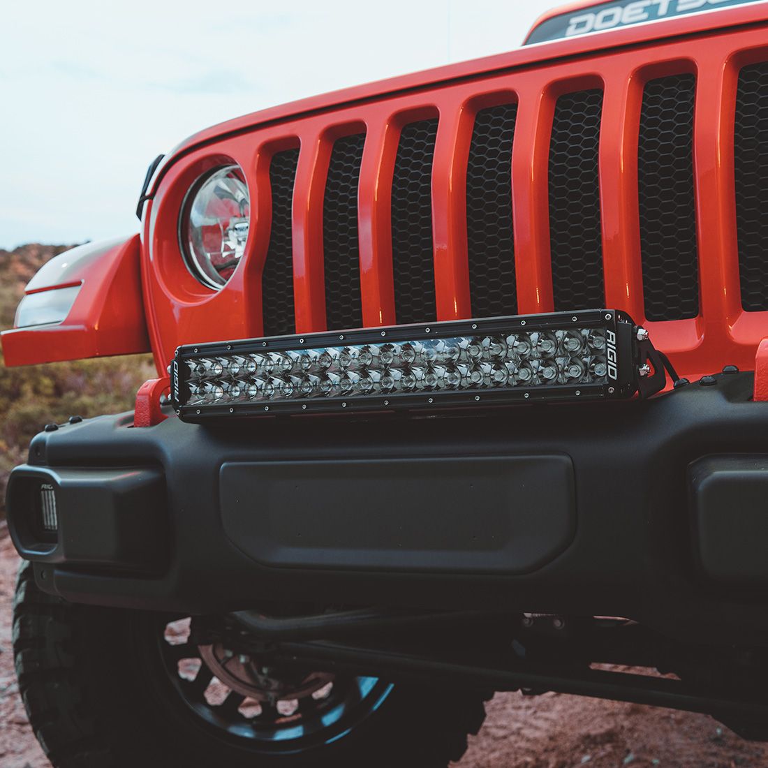 (Discontinued) 2018 JEEP WRANGLER JL CURVED BUMPER MOUNT - FITS 20" RDS OR 20" RADIANCE+ CURVED LIGHT BARS 41663